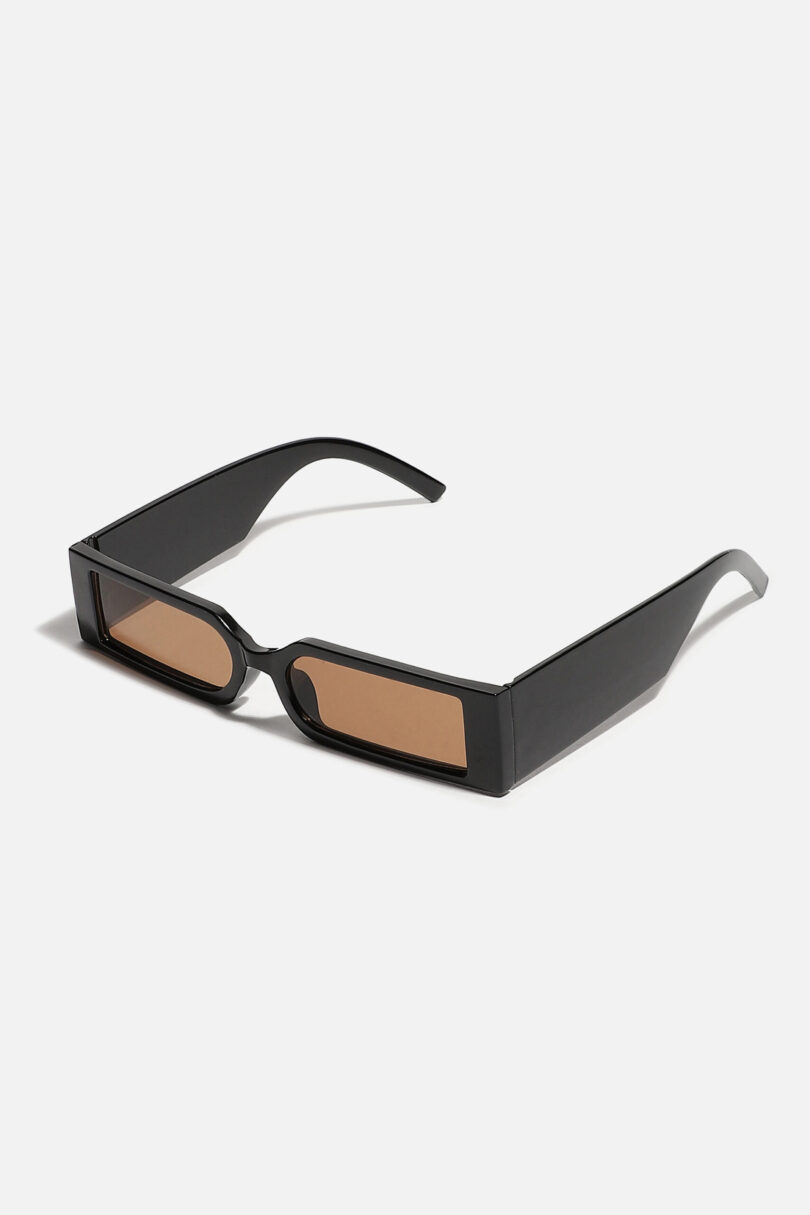 Full Rim Rectangle Sunglass